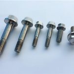șurub cu flanșă fixare specială din aliaj 2205 / s31803